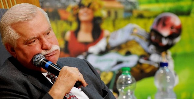 Lech Wałęsa przed tygodniem odebrał tytuł honorowego obywatela Zielonej Góry. Spotkał się też z licealistami i mieszkańcami miasta w auli uniwersytetu.
