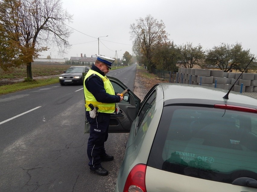 Radziejowscy policjanci w akcji na drogach powiatu