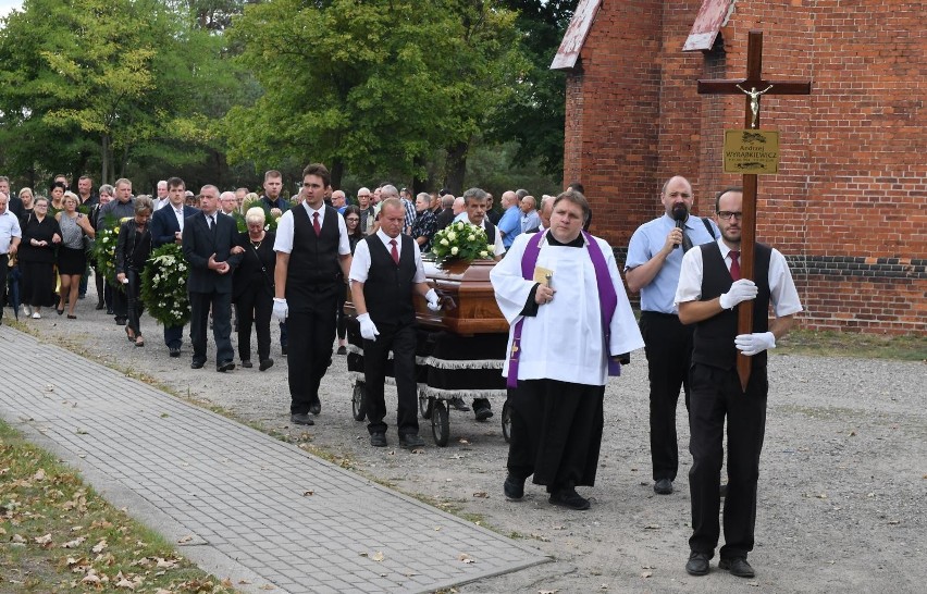 W czwartek 5 września pochowano Andrzeja Wyrąbkiewicza....