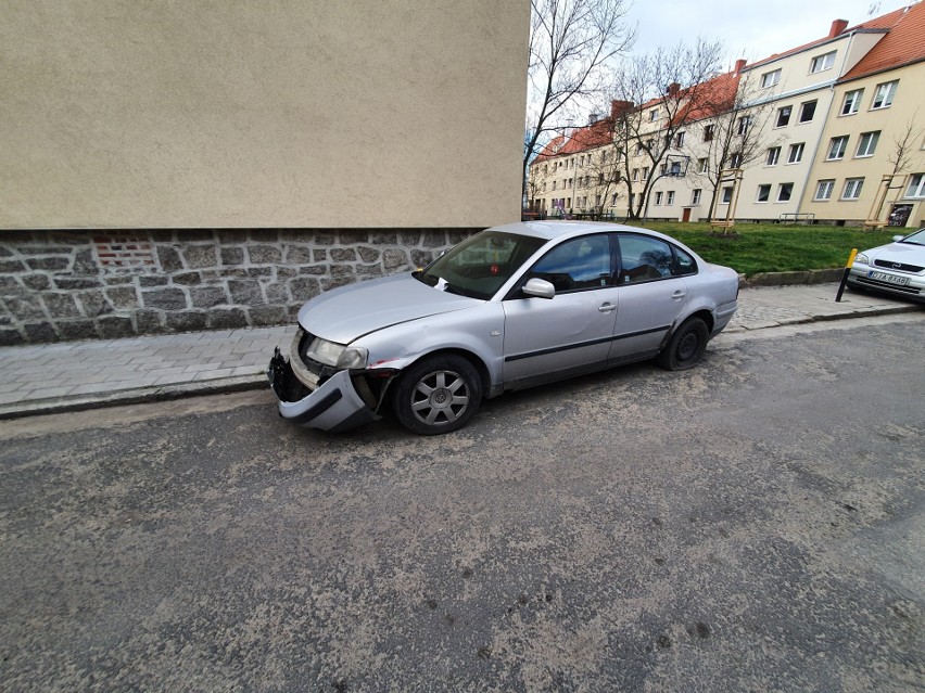 odholowany volkswagen z ulicy Henrykowskiej