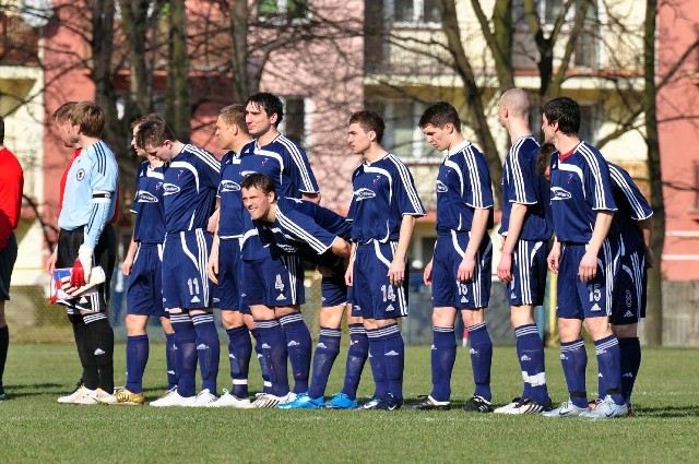 Piłkarze Broni Radom w sobotę zagrają na własnym boisku z Mszczonowianką Mszczonów.