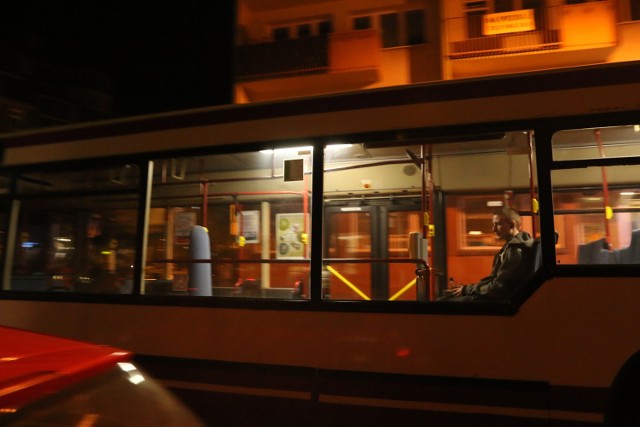 W Dobrzeniu zrezygnowano z autobusów nocnych. Opole rozmawia o tej sprawie jeszcze z gminą Łubniany.