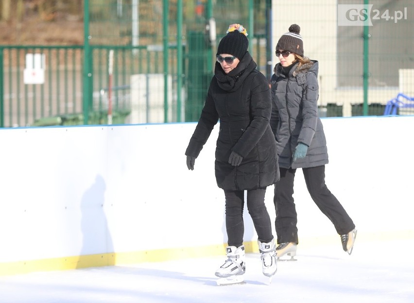 Szczecin: Lodowisko na Arkonce czynne jeszcze tylko w weekend [ZDJĘCIA]