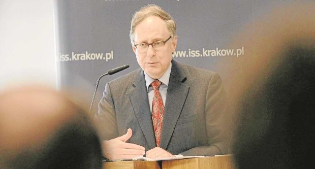 Alexander Vershbow, zastępca sekretarza generalnego NATO na konferencji w Krakowie.