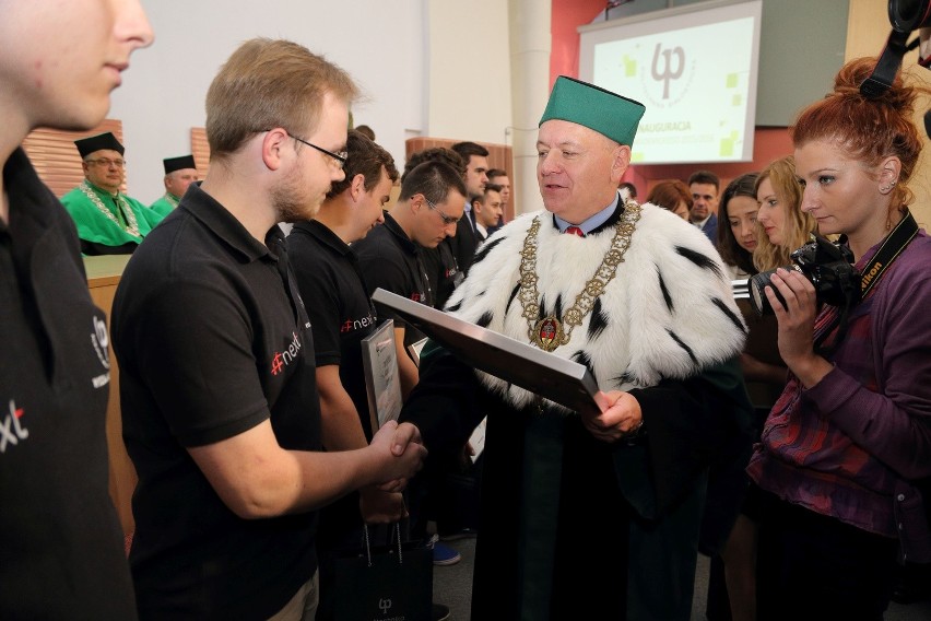 W czwartek władze uczelni oficjalnie otworzyły to...