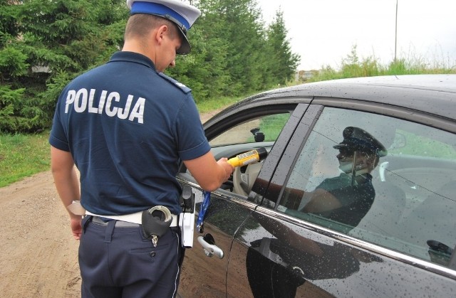 Akcja policji na drodze krajowej nr 8