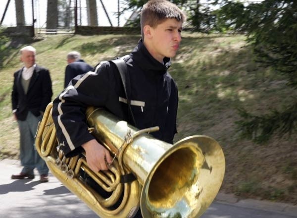 Uroczystości ku czci gen. Antoniego ChruścielaGniewczyna Lancucka. Uroczystości rocznicowe ku czci generala Antoniego Chruściela "Montera" patrona miejscowej szkoly. Janusz Motyka