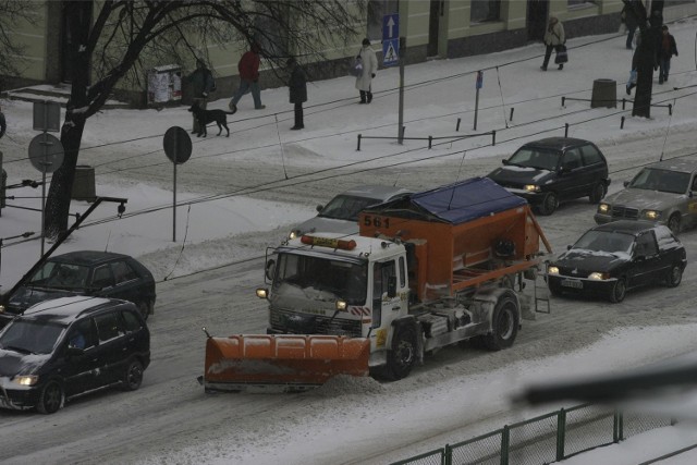 W niektórych gminach, o ile nie nastąpi zmiana pogody, zimowe wydatki mogą być czterokrotnie mniejsze od poprzednich.