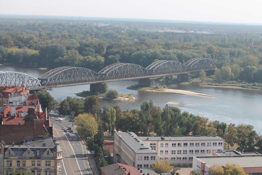 Zapierające dech widoki z punktu obserwacyjnego Twierdzy Toruń [ZDJĘCIA]