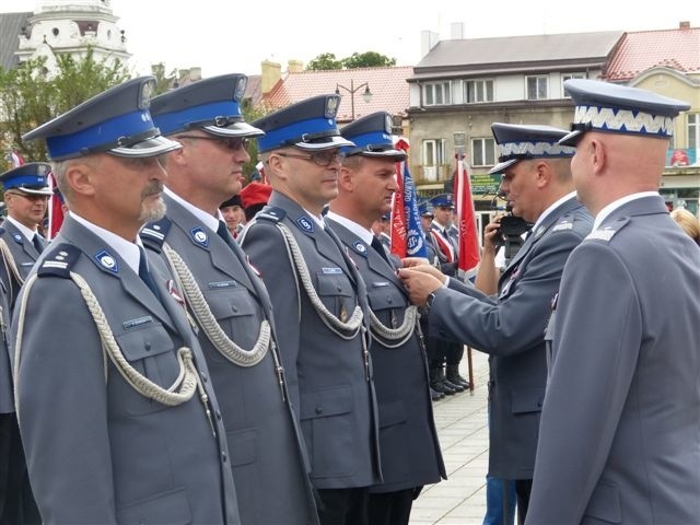 Policyjne  święto w Ostrowcu