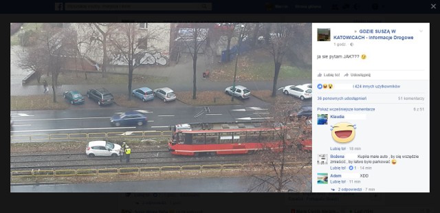 W Katowicach na Korfantego biały Ford Fiesta wjechał na torowisko i prawie zderzył się z nadjeżdżającym tramwajem