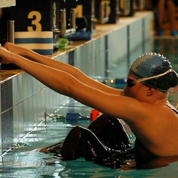 Natalia Borek należy do polskiej czołówki nastoletnich pływaków w stylu grzbietowym.