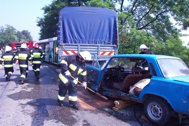 - Duży nacisk położymy na szkolenie służb ratowniczych - zapewnia starosta Józef Gisman.