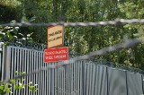 Zapora na granicy polsko białoruskiej. Rzecznik Straży Granicznej: Cały czas są próby jej niszczenia
