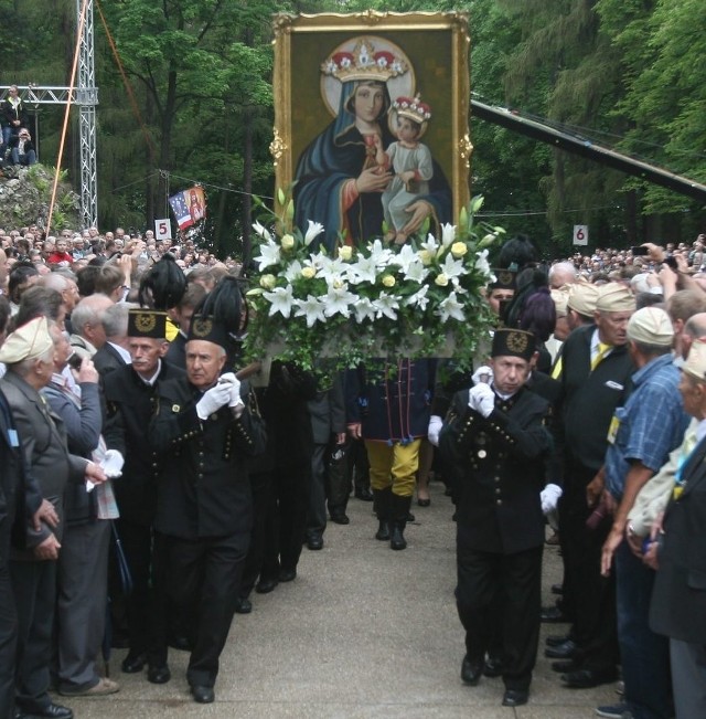 Biskupi śląscy tradycyjnie troszczą się o górniczy stan