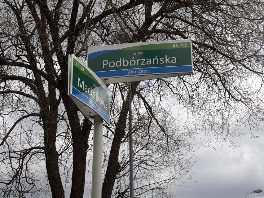 Kolizja na skrzyżowaniu Podbórzańskiej i Maciejkowej w Szczecinie - 16.04.2020