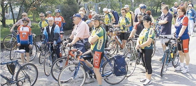 Rowerzystów w Inowrocławiu coraz więcej, ale ścieżek dla nich nadal mało