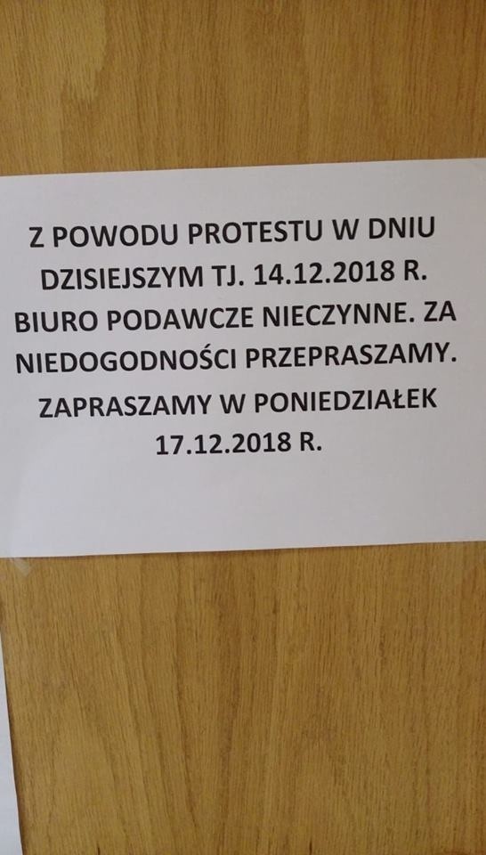 Trwa protest sądowych urzędników, m.in. w Sądzie Rejonowym w...