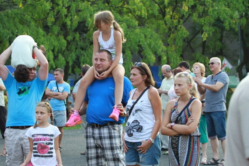 IRA i The Chance bawili dąbrowian w niedzielę w Parku...