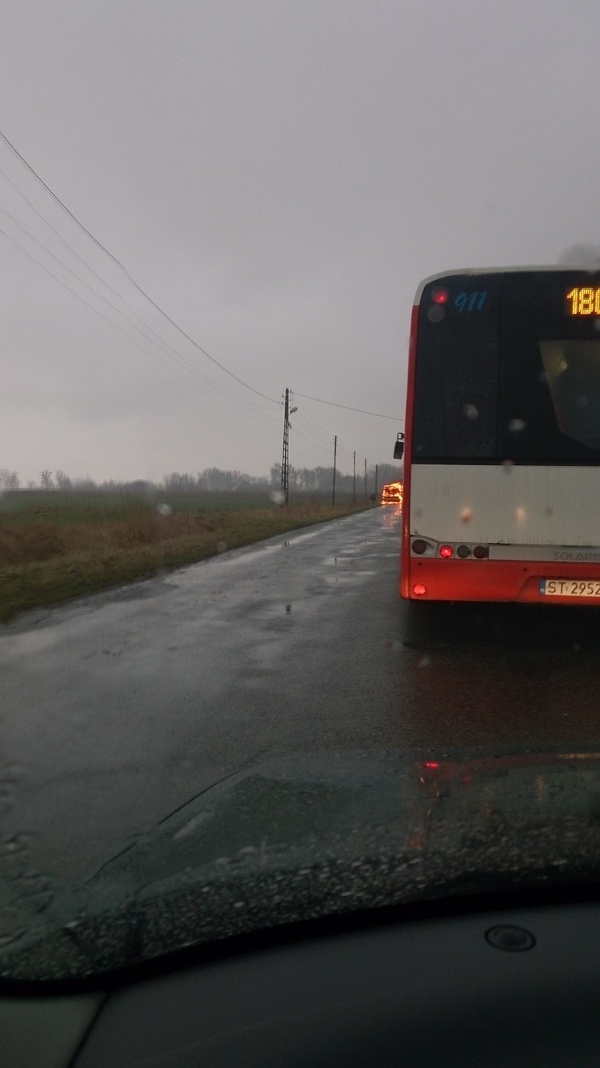 Pożar autobusu w powiecie tarnogórskim