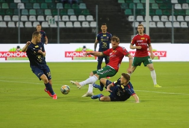 Piłkarze Odry znowu zaimponowali w Sosnowcu zaangażowaniem i ambicją.