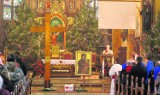 Papieski krzyż na Śląsku. Jest pod kopalniami i w szpitalach