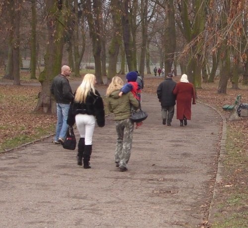 W tym miejscu dwie stargardzianki zostały w środę napadnięte. Napastnicy zostali złapani przez policję.