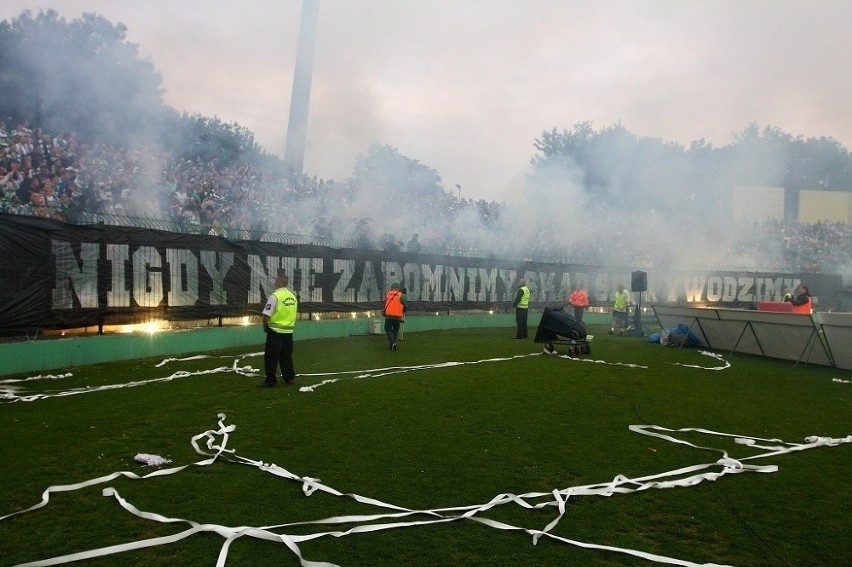 Pożegnanie drużyny i kibiców ze stadionem przy Traugutta 29