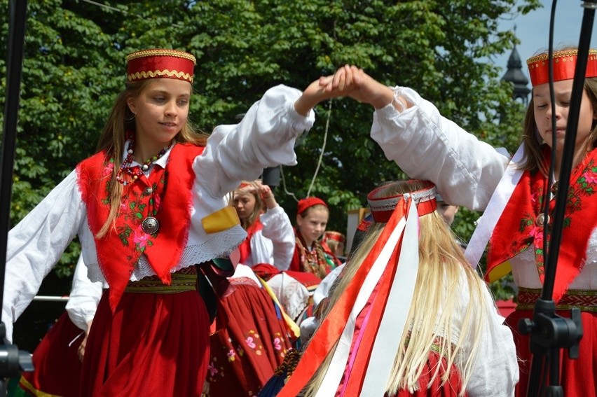 Sądeczanie uczyli się podstawowych kroków estońskich tańców [ZDJĘCIA]