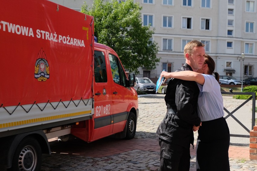 Strażacy z Wielkopolski wrócili do kraju. Gasili wielki...