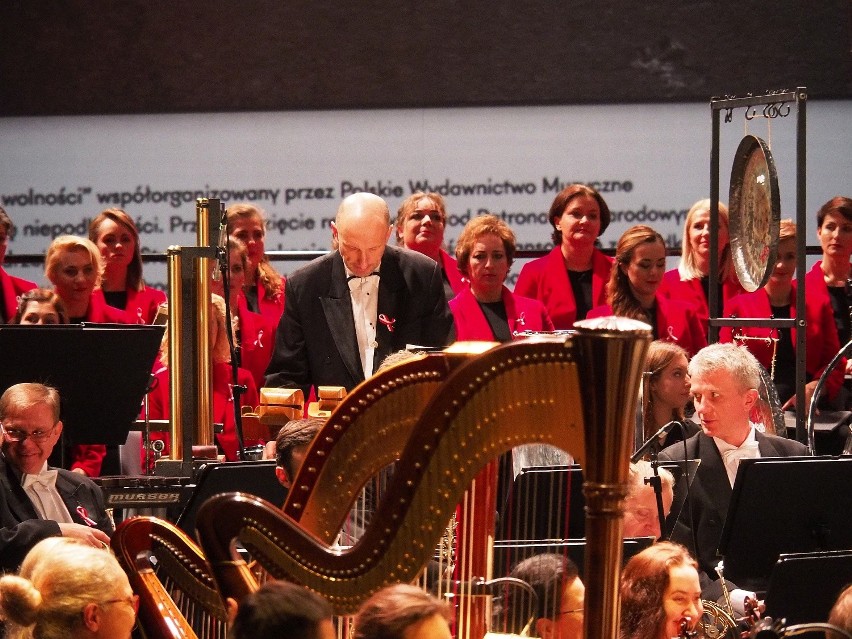 OiFP. Koncert 100 na 100. Muzyczne dekady wolności