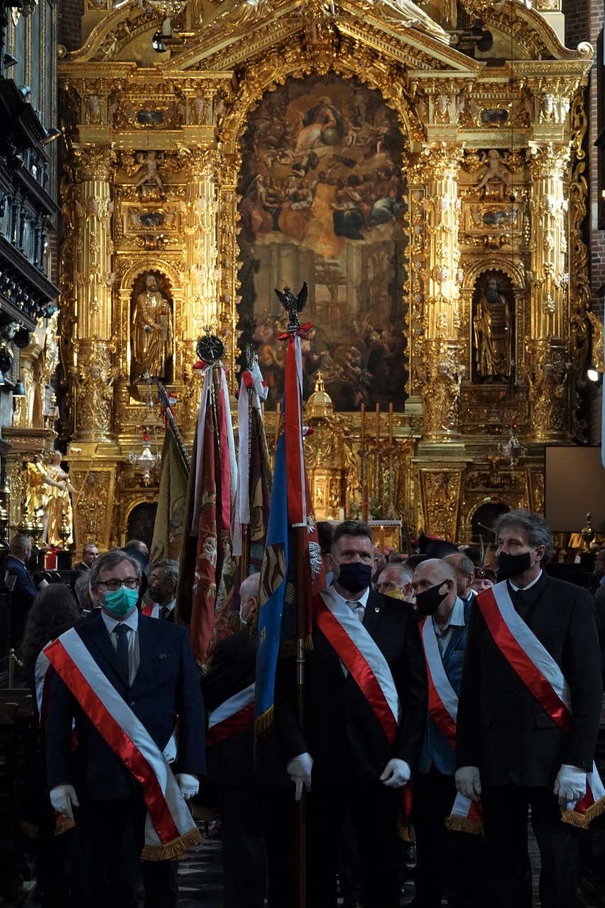 Medale św. Józefa dla dyrektora Michała Niezabitowskiego i przedsiębiorcy budowlanego Marka Mędrali