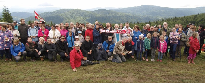 Odkryj Beskid Wyspowy. 30 czerwca szlakiem zbójników i tajemniczych inskrypcji na Modyń