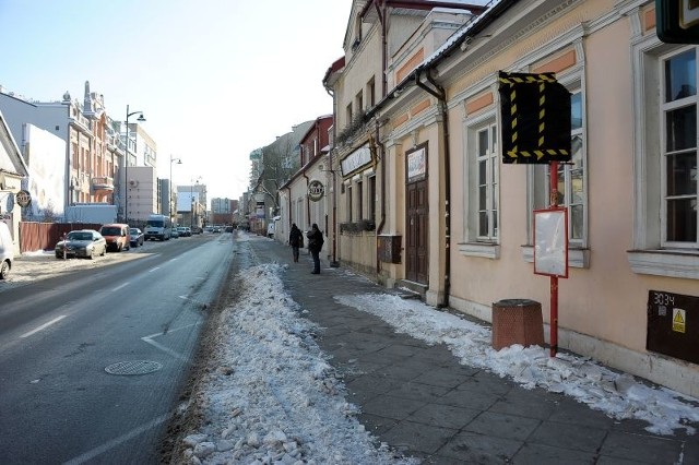 Ten przystanek przy ul. Warszawskiej pozostanie na razie nieczynny. Tak postanowiła BKM. 
