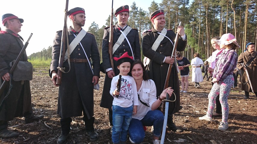 Piknik historyczno - militarny pod hasłem "Niepodległa w Cieszanowie". Zapraszamy!