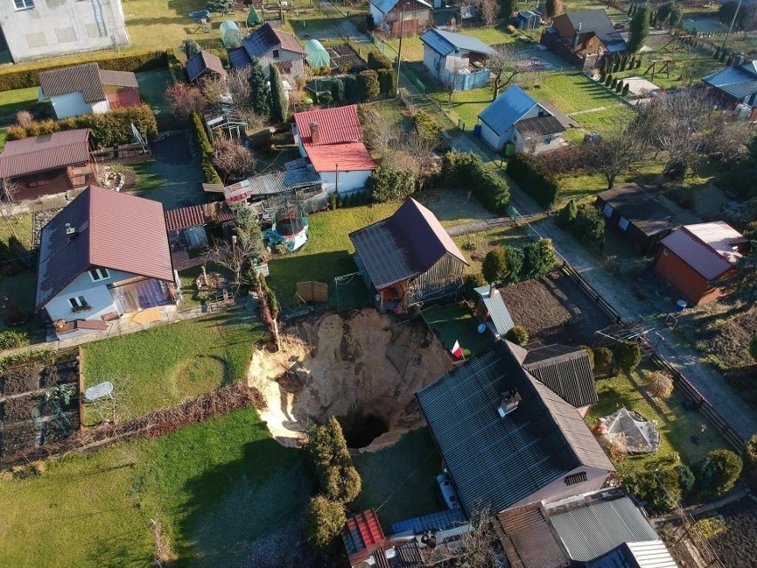 Zapadliska w Trzebini, ewakuacja mieszkańców? Niektórzy na...