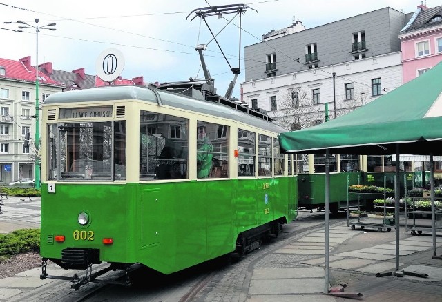 Od soboty po Poznaniu znów można jeździć zabytkowymi pojazdami na liniach turystycznych