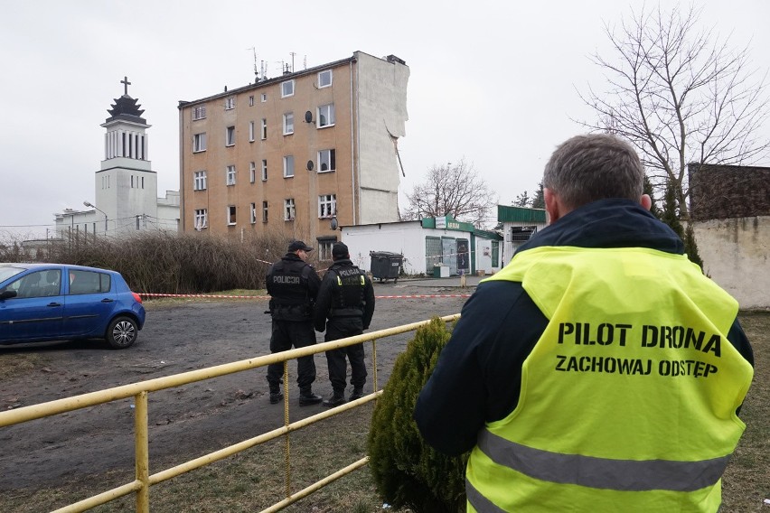 Wybuch w Poznaniu: Mieszkanie Beaty J. w kamienicy na Dębcu nie miało przeglądu instalacji gazowej [ZDJĘCIA]