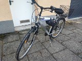 Policjanci z Kędzierzyna-Koźla zatrzymali rowerzystę do kontroli drogowej, bo nie miał światła. W dodatku rower był kradziony