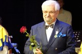 Prof. Stanisław Leszek Stadniczeńko  został kolejnym kawalerem Orderu Uśmiechu. Uroczystość odbyła się wczoraj (6.02) w Nyskim Domu Kultury