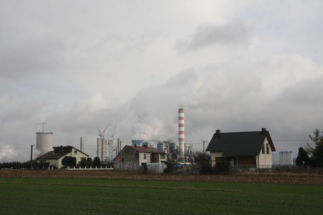 Dzięki Elektrowni Opole Dobrzeń Wielki jest najbogatszą gminą Opolszczyzny, dlatego nie można się dziwić jej mieszkańcom, że ostrożnie podchodzą do pomysłu przyłączenia do Opola. 