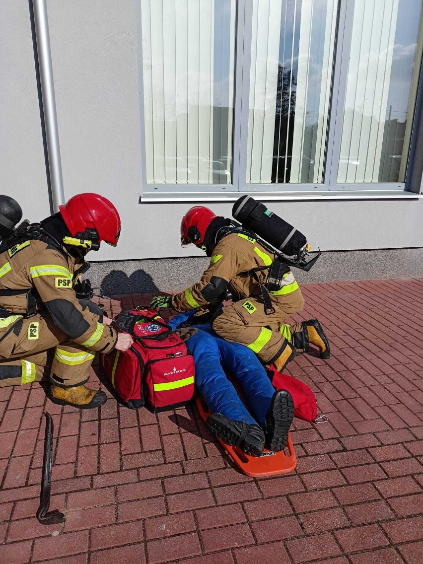 Pożar po zwarciu elektrycznym w szatni. Na szczęście to...