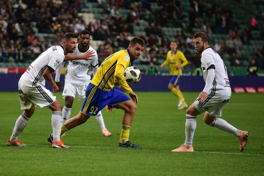 Arka Gdynia – Legia Warszawa TV, ONLINE, NA ŻYWO. W meczu...