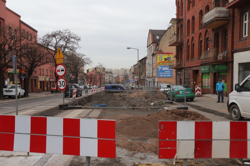 Remont ulicy 3 Maja w Chorzowie - kwiecień 2021