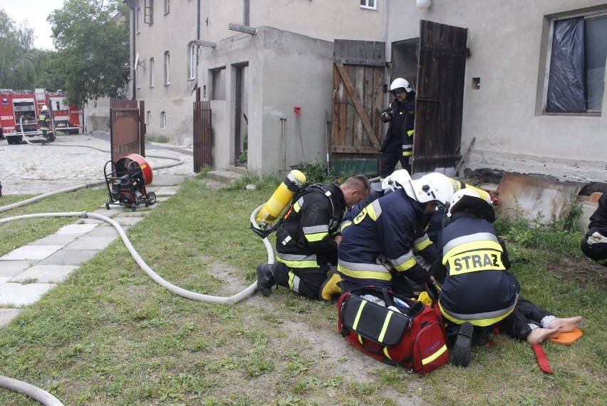 Akcja strażaków w Łagiewnikach. Gasili pożar w klasztorze [ZDJĘCIA+FILM]