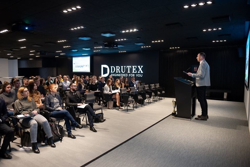 Bytowska firma Drutex wspiera rozwój studentów (zdjęcia)