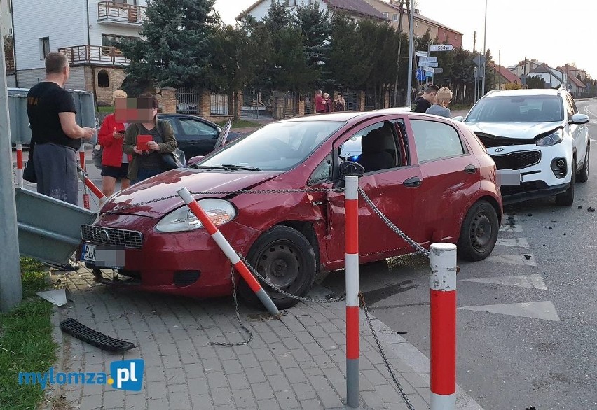 Łomża. Wypadek na ul. Sikorskiego. Dwie osoby w szpitalu [ZDJĘCIA]