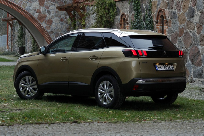 Peugeot 3008...