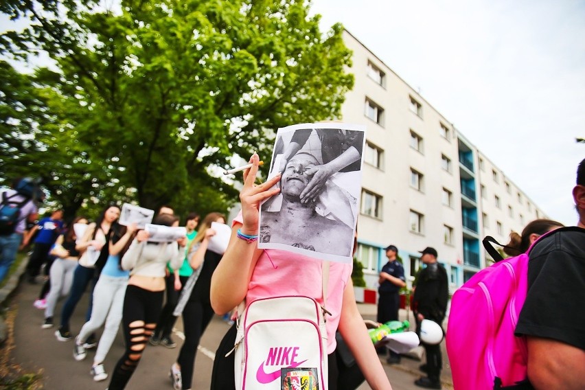 Śmierć Igora. Uczestnicy marszu poszli pod komisariat na Trzemeskiej