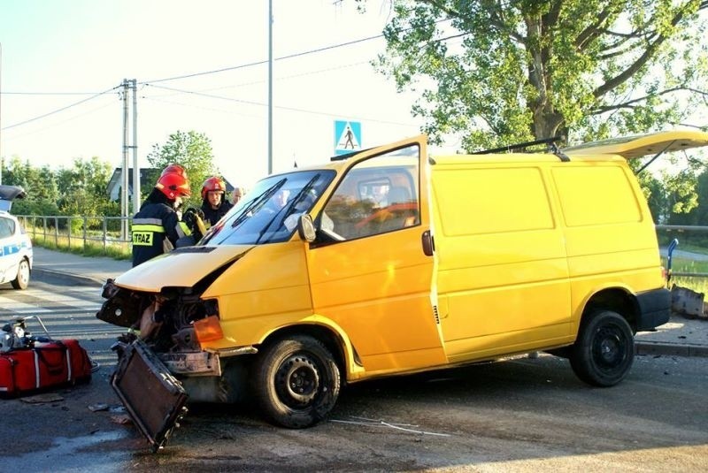 Groźny wypadek pod Brzezinami [zdjęcia]